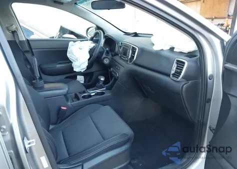 2019 Kia Sportage Lx z USA, uszkodzony, nr VIN KNDPMCAC0K7563265